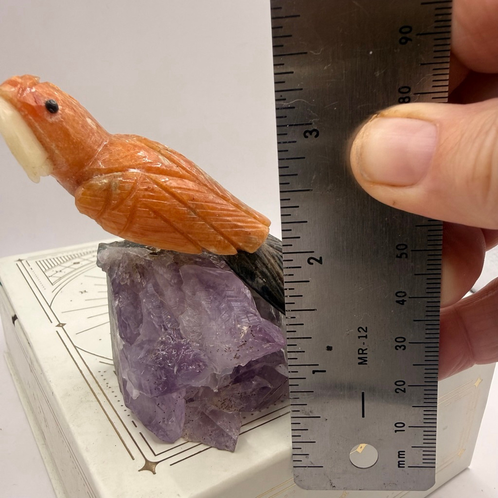 Semi Precious gemstone Bird figure Orange and Green Parrot on Amethyst - Picture 3 of 14